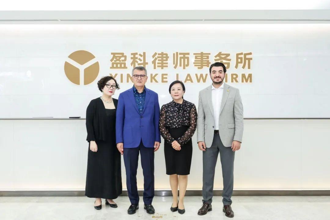 土耳其正義與發展黨政治和法律事務部副主席奧馬爾.賽爾達先生及土耳其總統府投資局國家顧問沙望先生蒞臨盈科律師事務所