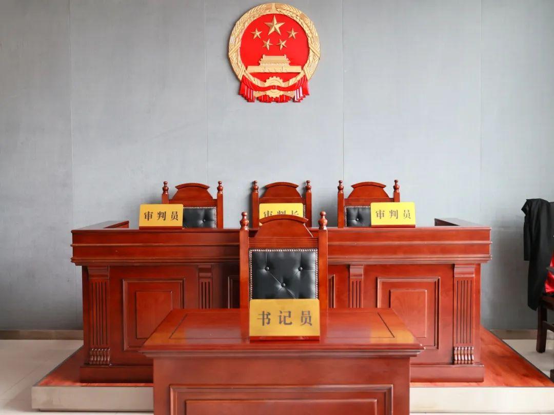 盈科動態|盈科呼和浩特律所攜手大童保險服務締格工作室舉辦青少年模擬法庭法治教育主題實踐活動